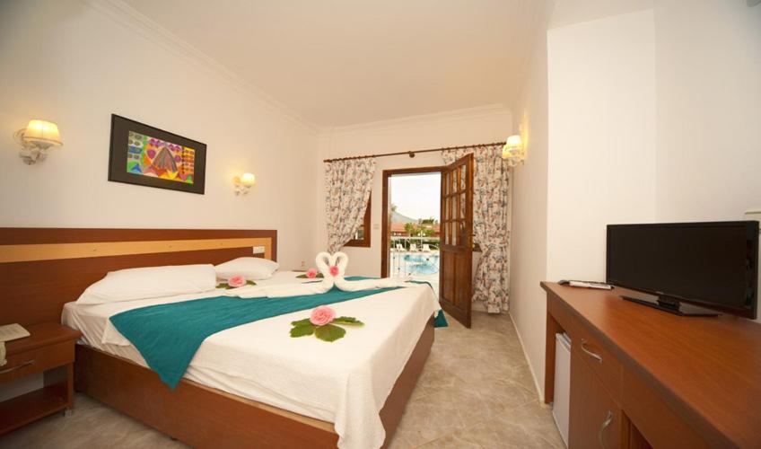 Oludeniz Beach Random Rooms By Lookbookholiday Exterior photo