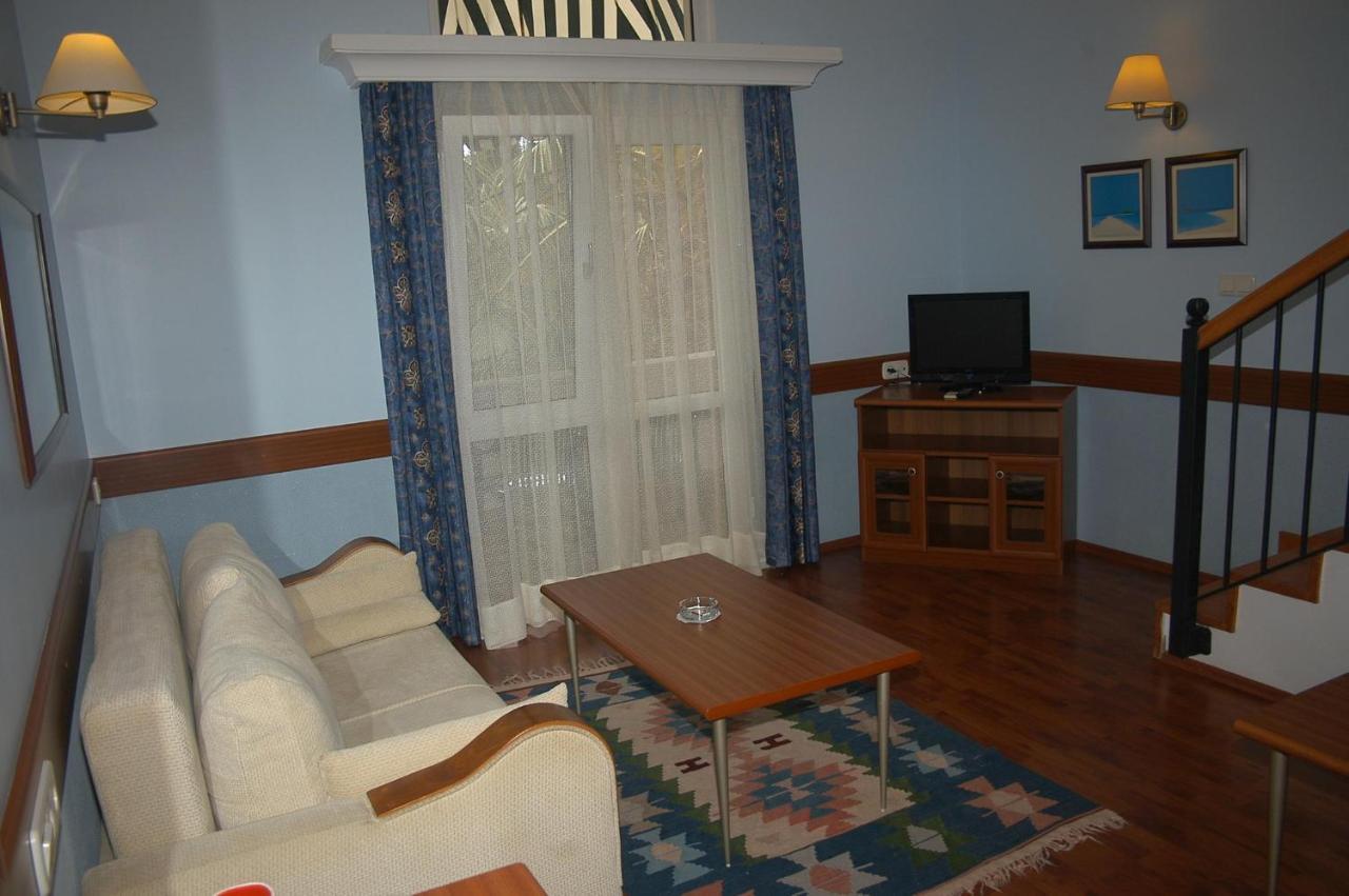 Oludeniz Beach Random Rooms By Lookbookholiday Exterior photo